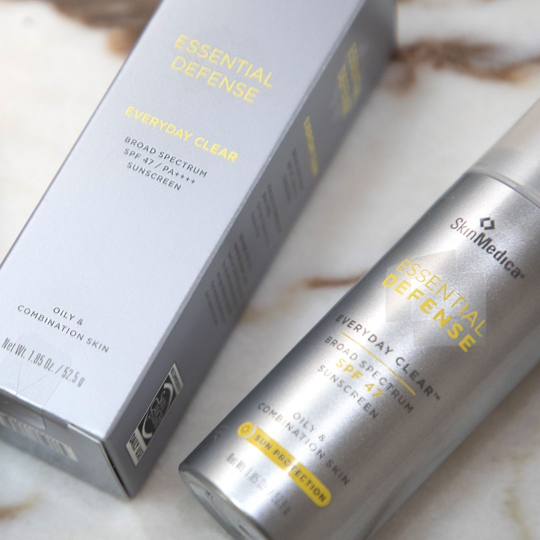 <transcy>SkinMedica Essential Defense Everyday Clear Broad Spectrum SPF 47(1.85 盎司)</transcy>