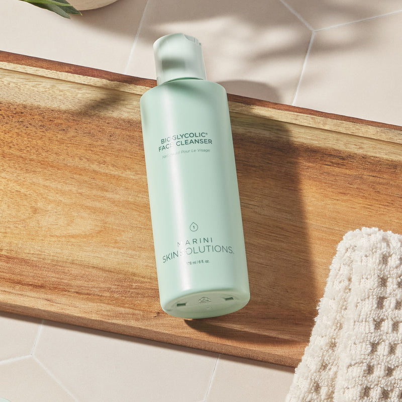 Jan Marini Bioglycolic Face Cleanser (6 oz)