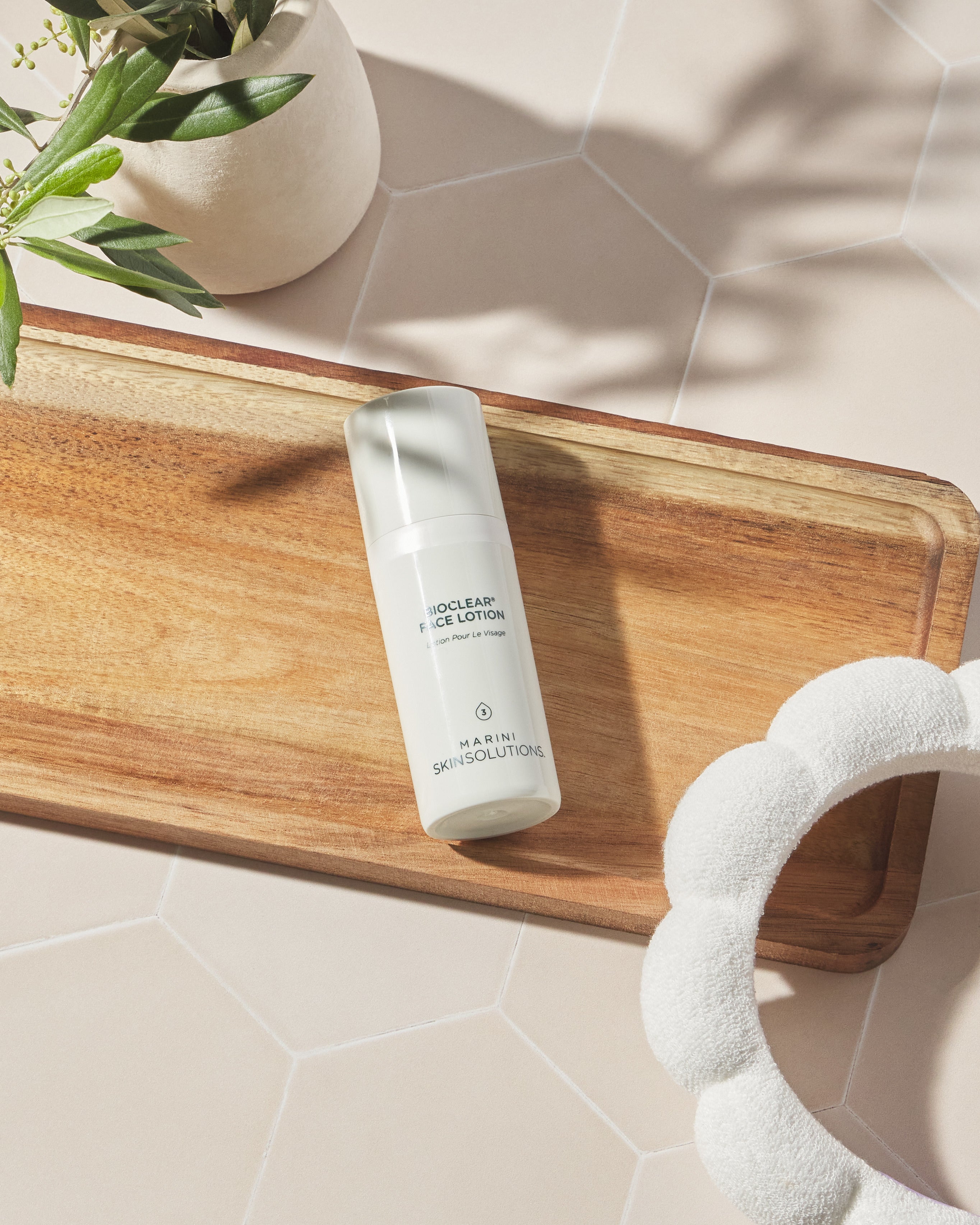 Jan Marini Bioclear Face Lotion (1 oz)